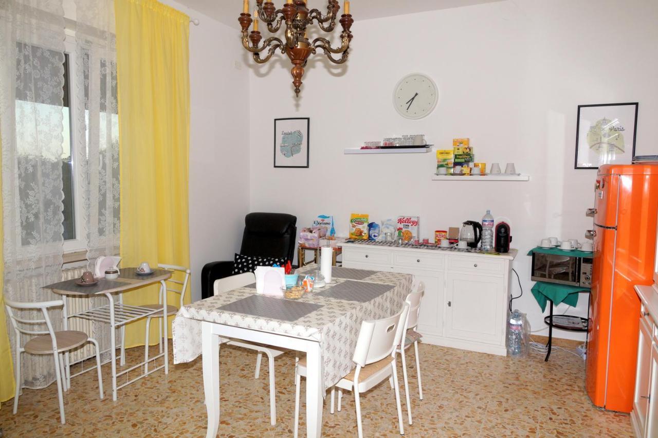 Bed and Breakfast Noemi & Julienne Spineda Экстерьер фото